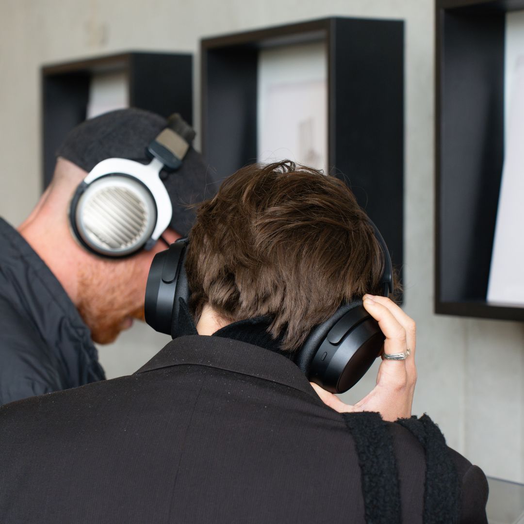 Come browse and hang - 8